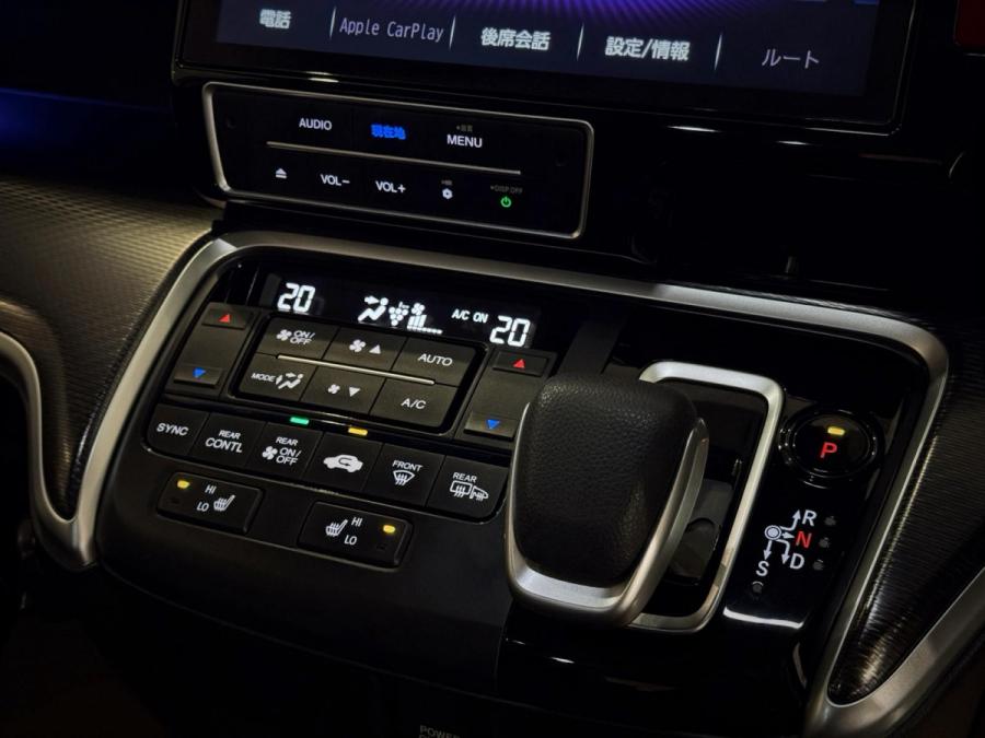 Stepwgn e:HEV Ex Black Style - Image 6